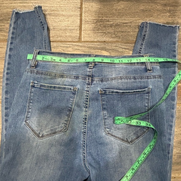 Kensie High Rise Skinny Jeans - Distressed - size 10/30 - Picture 7 of 10